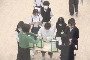 せ５