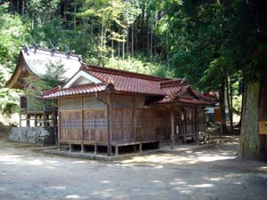江与味八幡神社の社そう写真