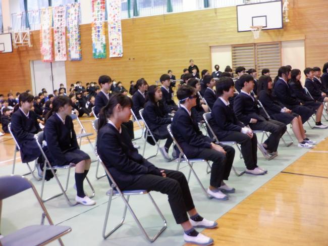 ６年