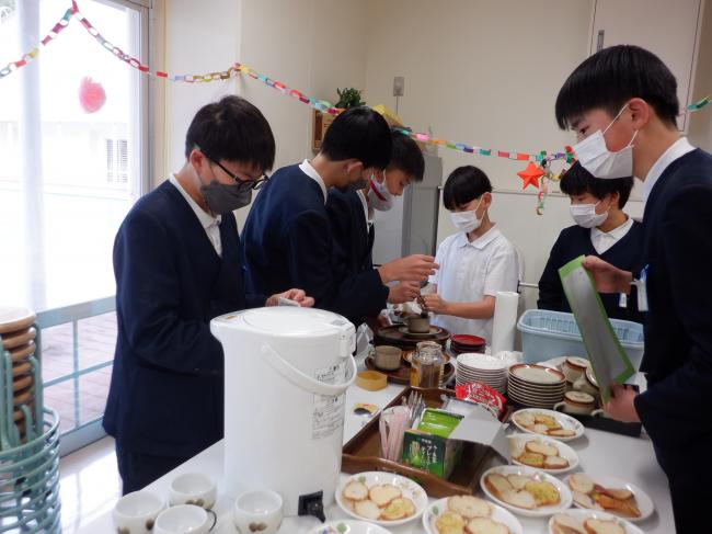 男子