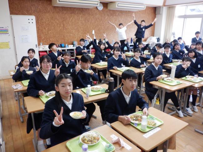 ６年