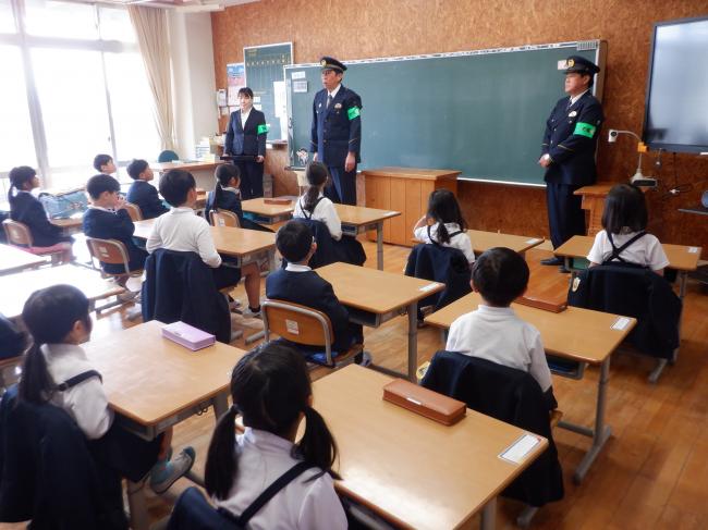 聞く
