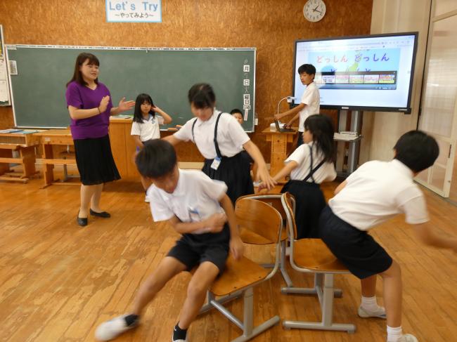 いすとりゲーム