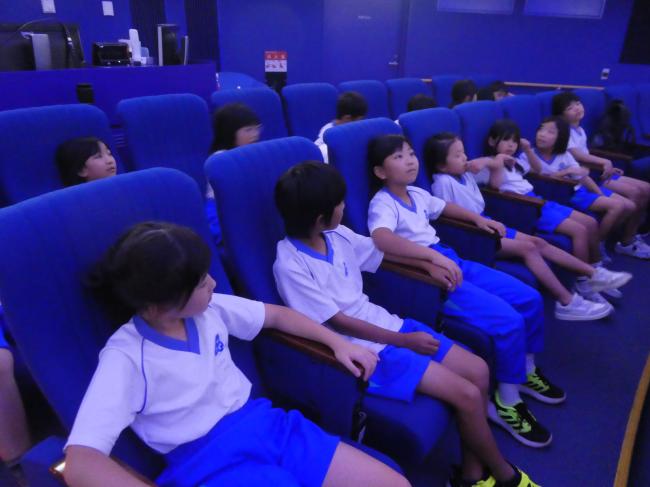 プラネタリウム